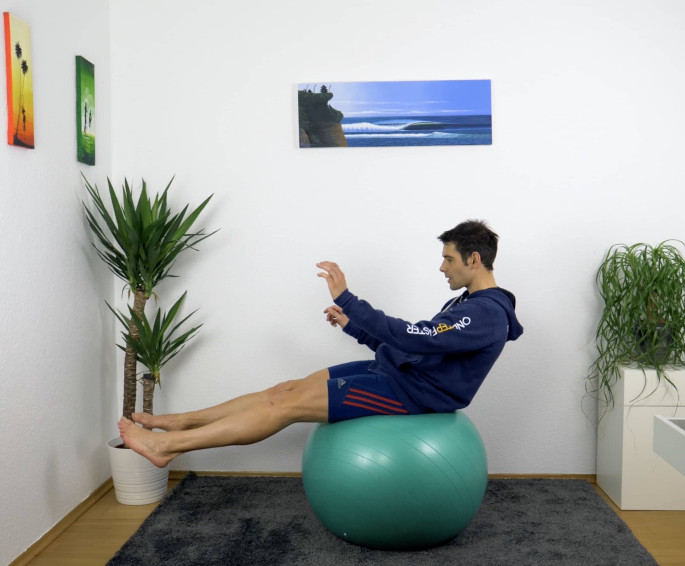 Gymnastikball Boat Exercise