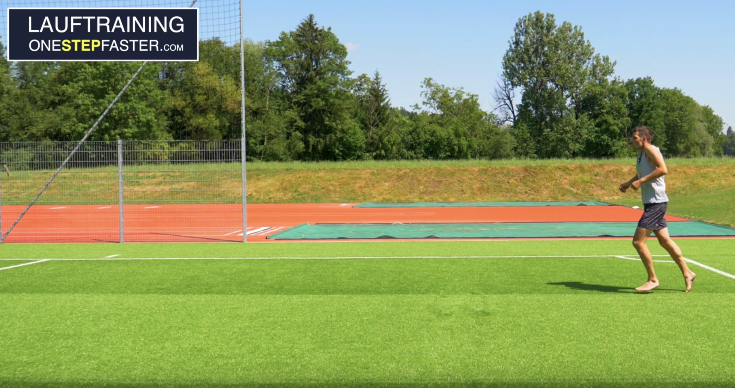 Seitenstechen beim Laufen und Joggen – falsche Schulterhaltung verkrampft Atmung