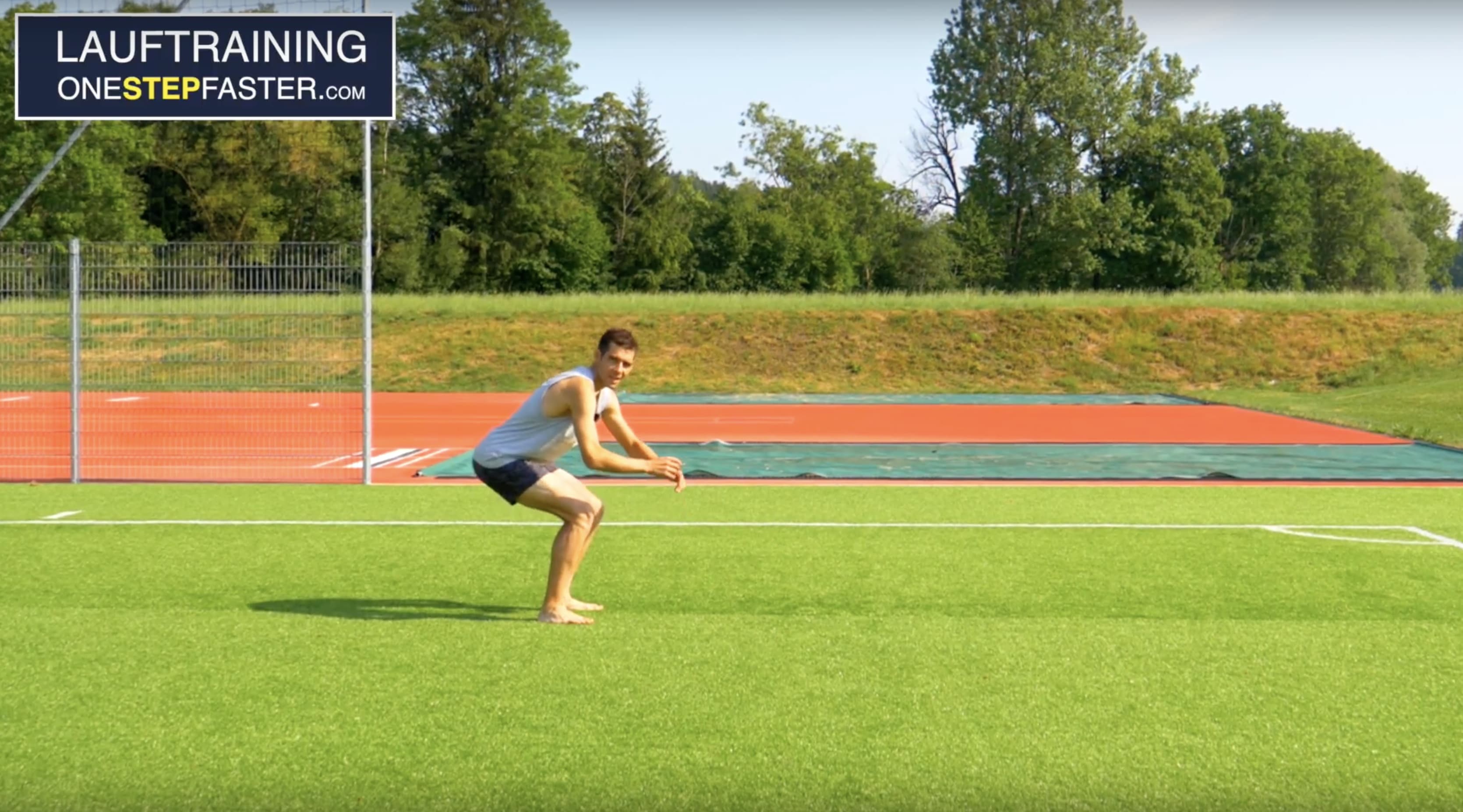 Sitzender Laufstil mit gebeugtem Standbein